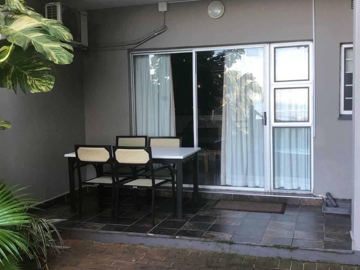 Sunrise Beach Resort Amanzimtoti Dış mekan fotoğraf